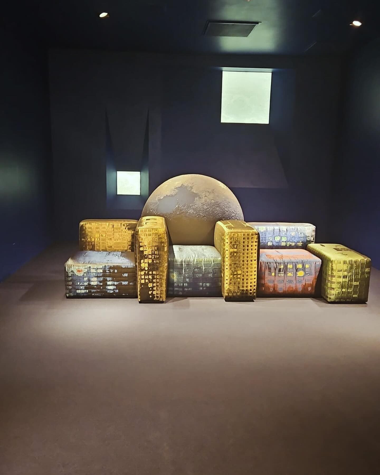 Cassina · Tramonto a New York 展示空间 展台实景